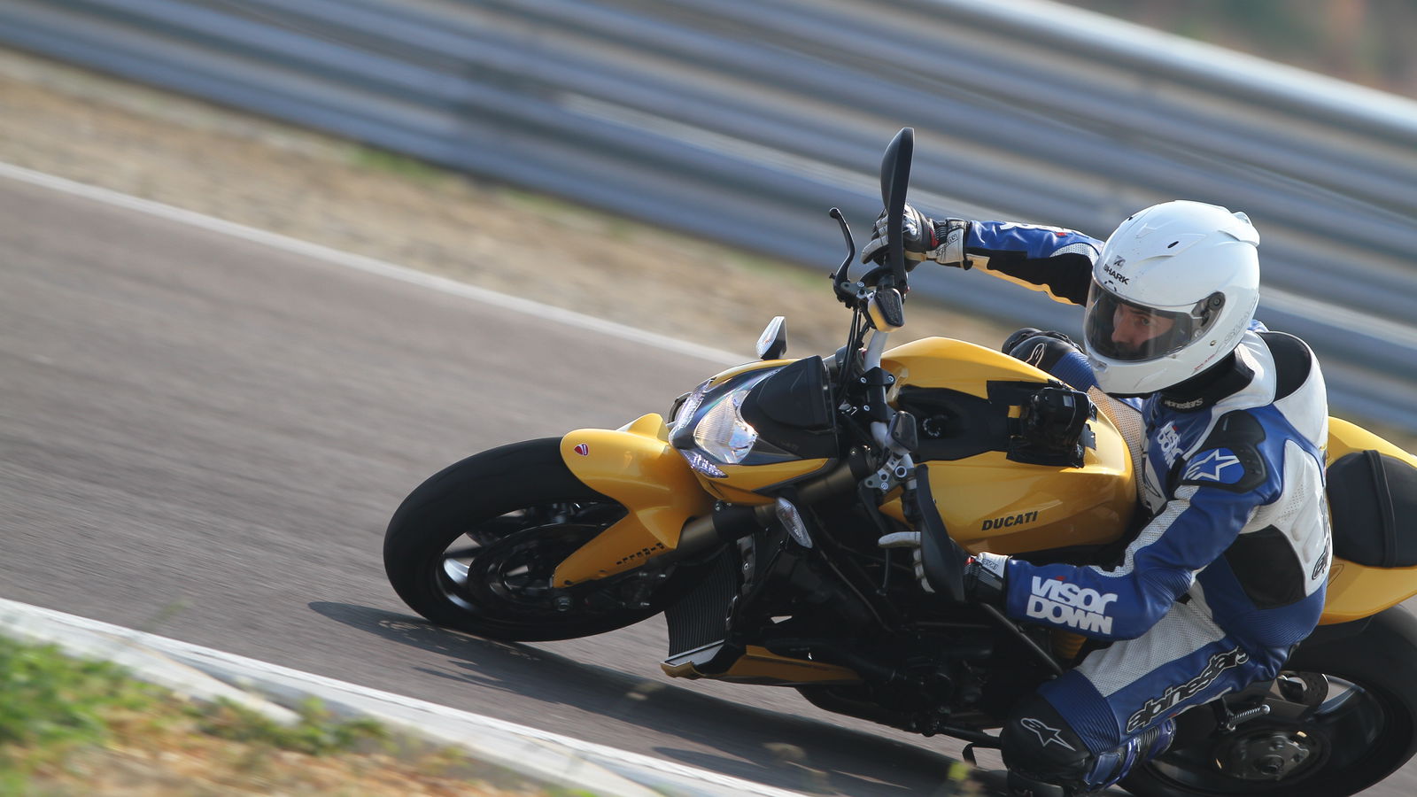 Ducati Streetfighter 848: Track review