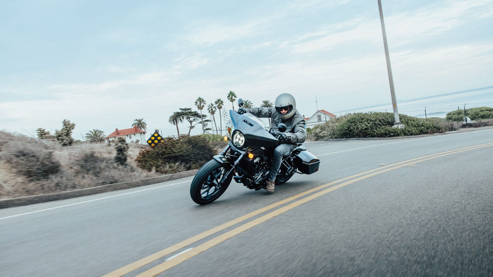 2023 Honda CMX1100T Rebel. - Honda