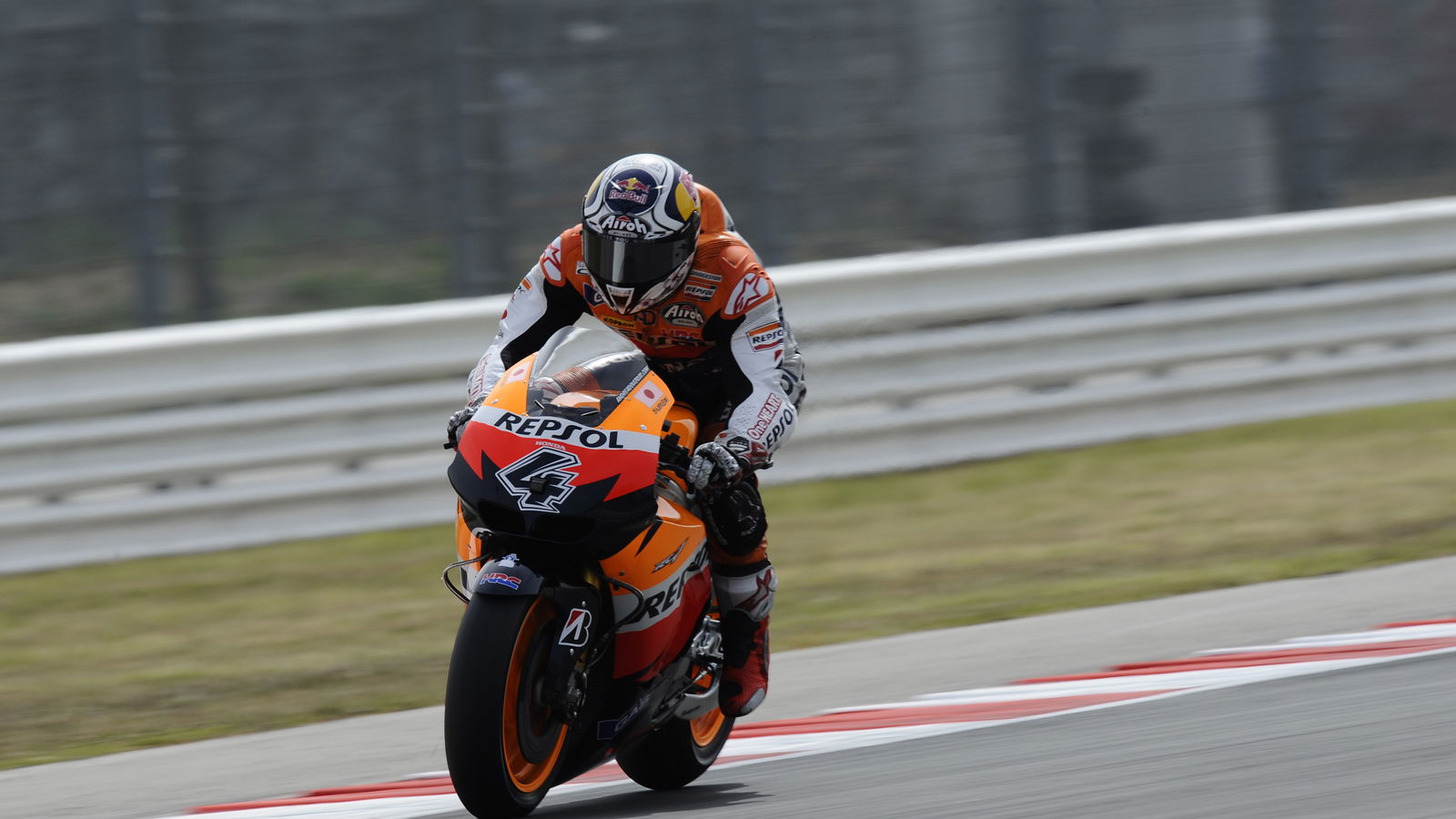 Dovizioso joins Crutchlow at Tech3 Yamaha for 2012