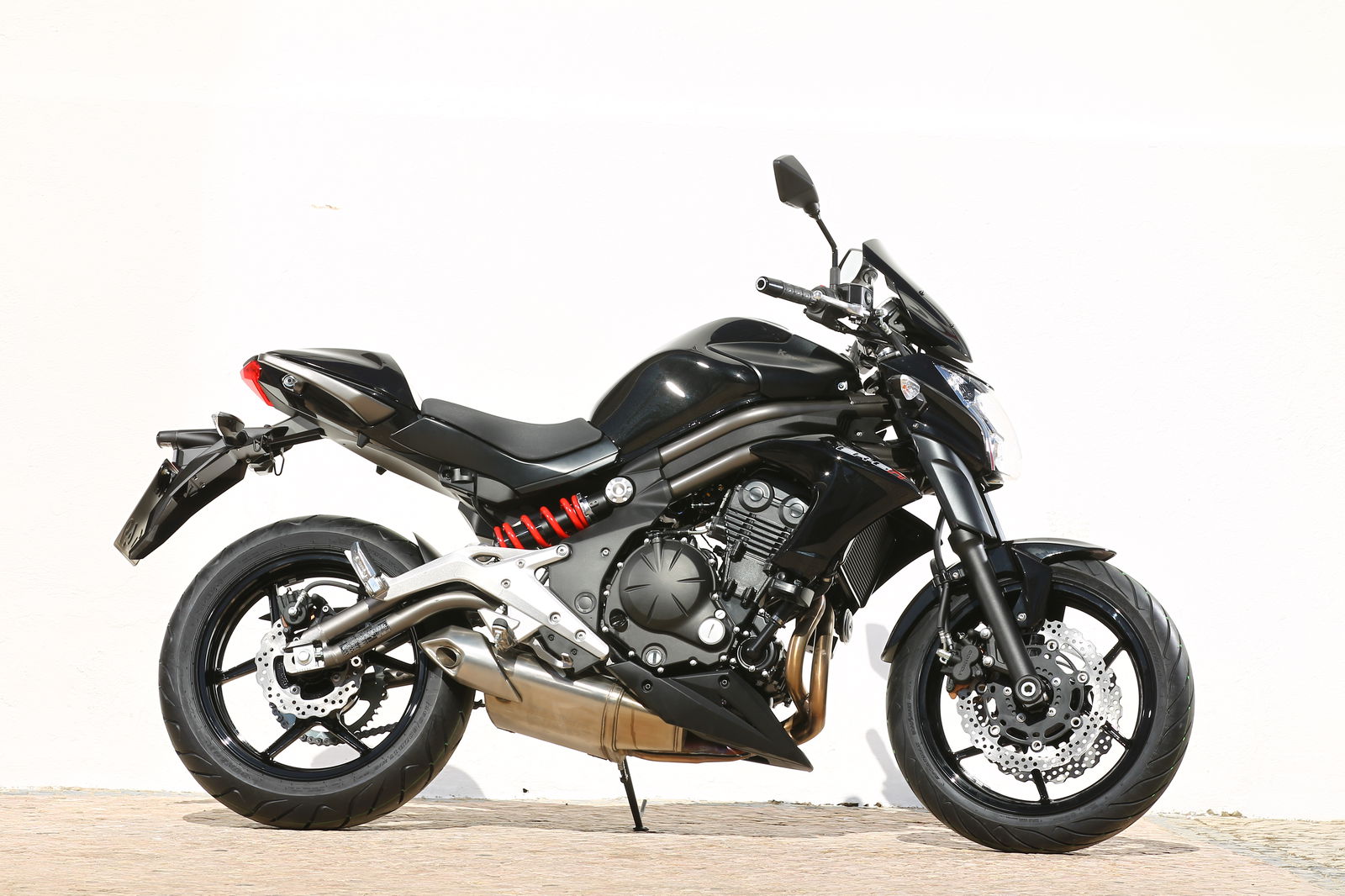 2012 Kawasaki ER-6n official colours