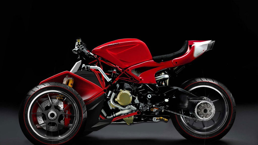First Look: Petit Desmosedici Trike concept