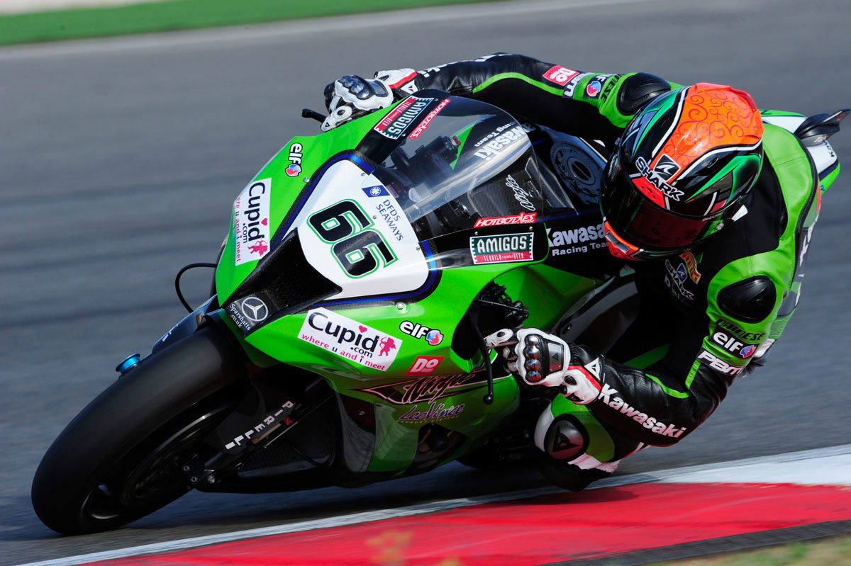 Davies in secret Aprilia RSV4 test