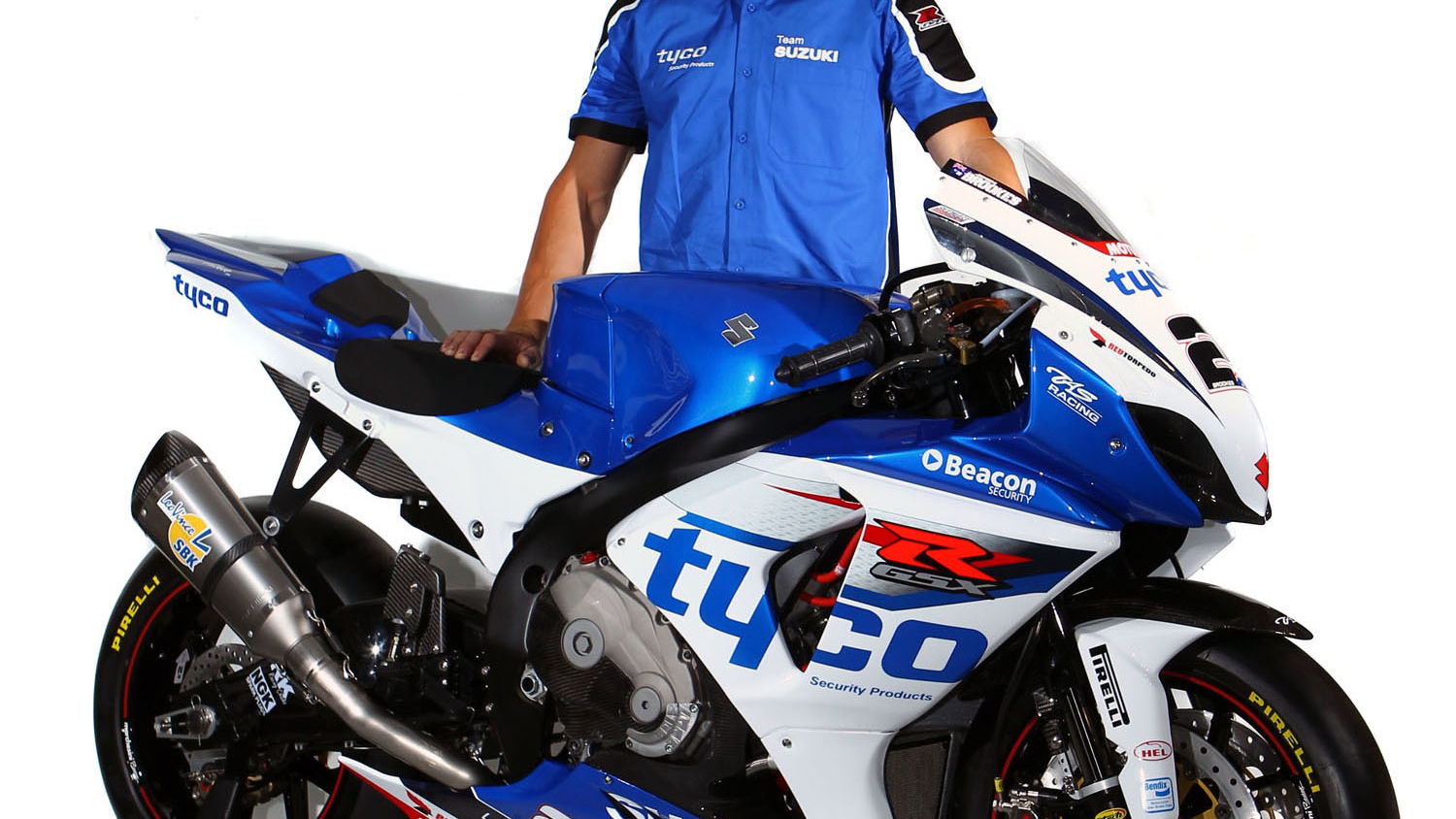 Brookes stays with TAS Suzuki