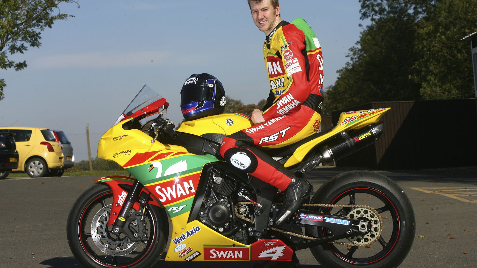 Hutchinson to Swan Yamaha BSB team