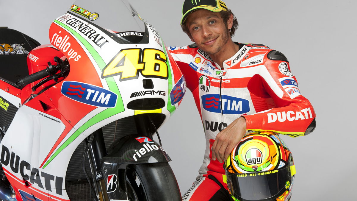 Rossi seeking 'race by race' improvement