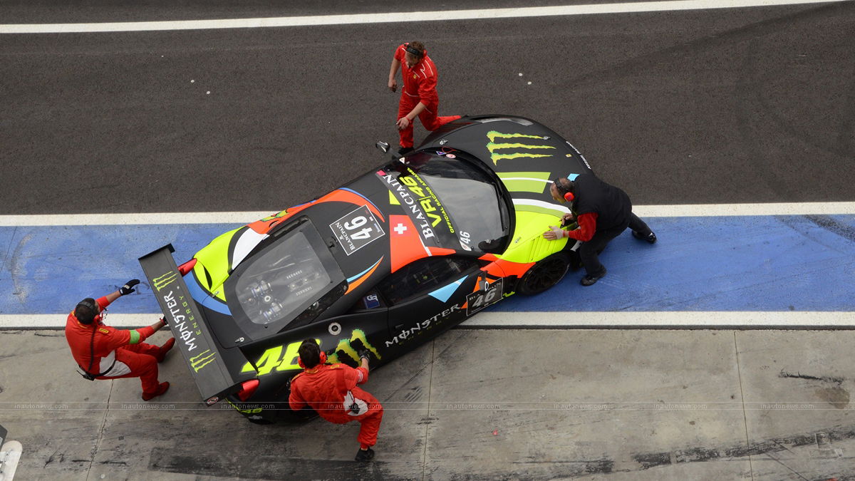 Rossi races a GT3 Ferrari