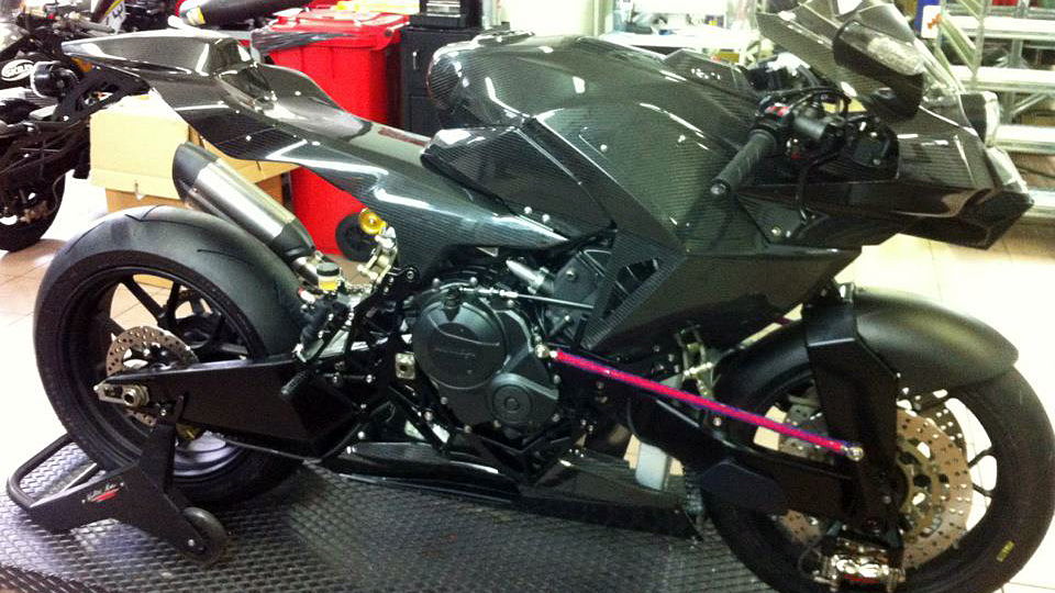 Vyrus “Moto2” in road-going spec