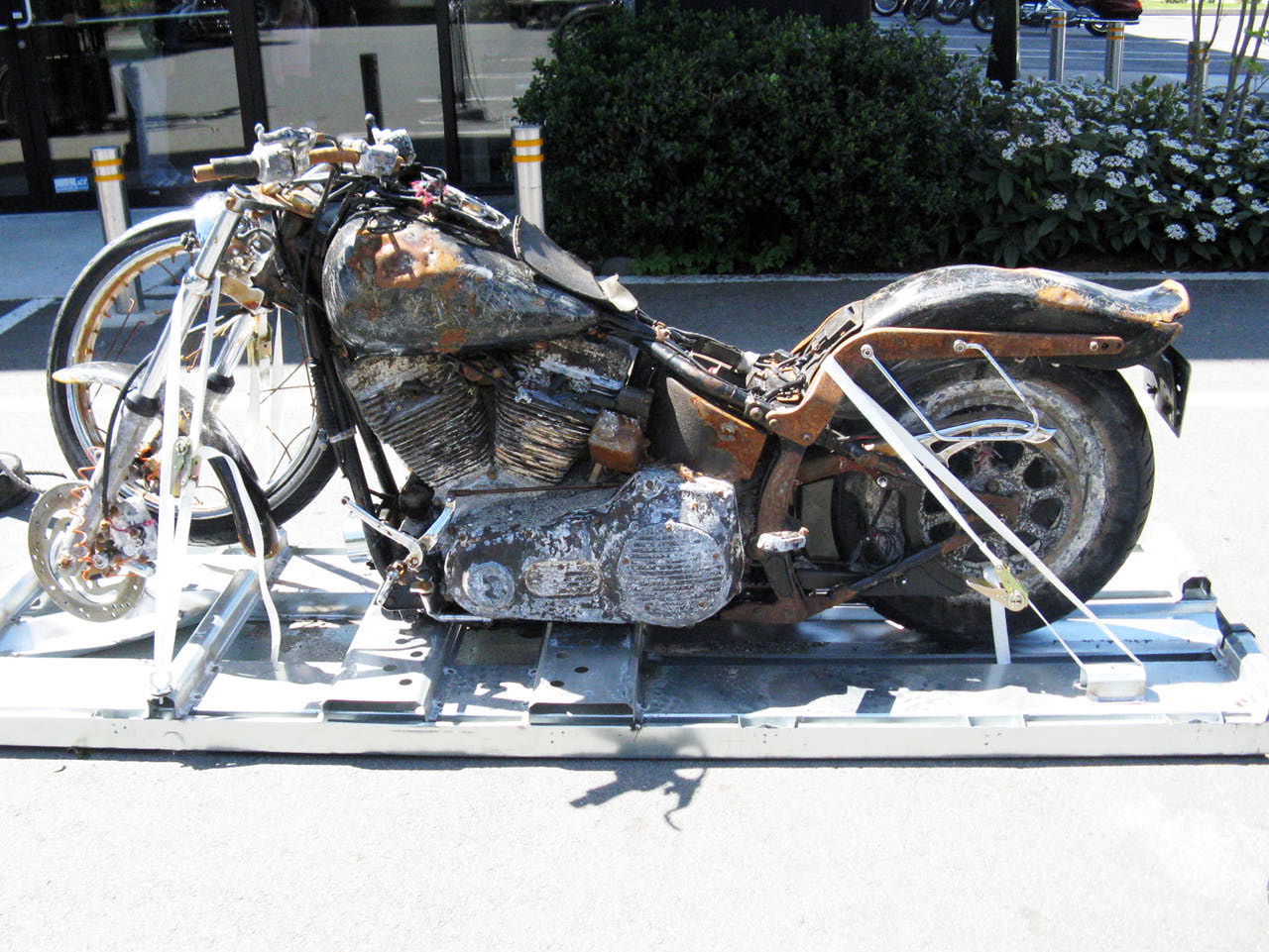 Police inform wrong family of motorcycle death