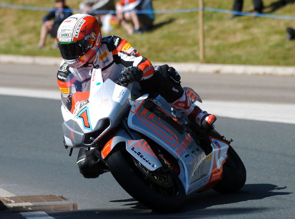 Guy Martin crashes out of NW200