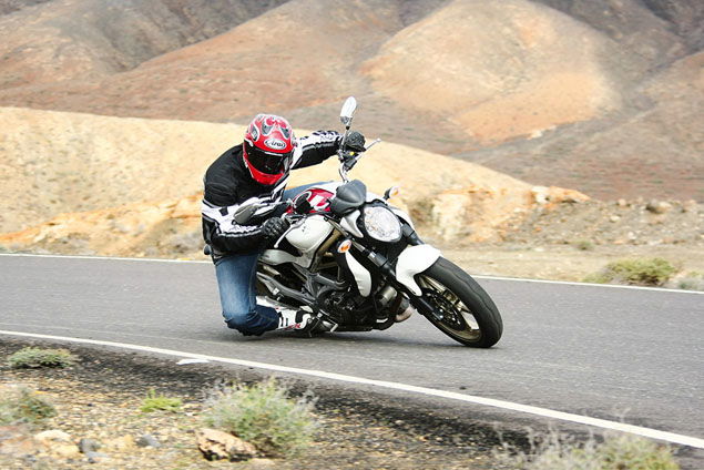 2009 KTM RC8R review