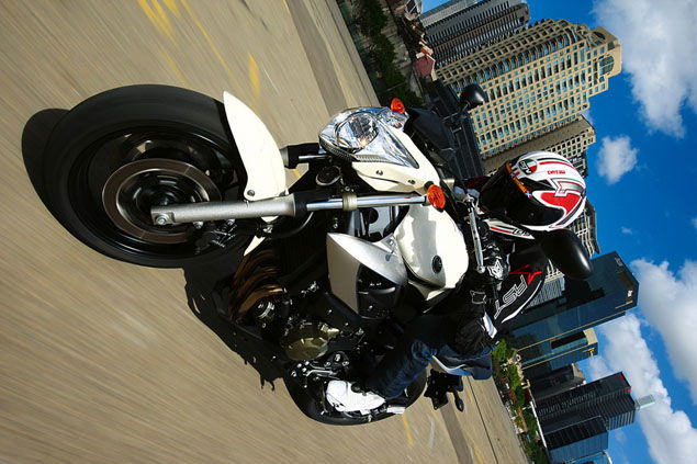 2009 BMW K1300S launch report review