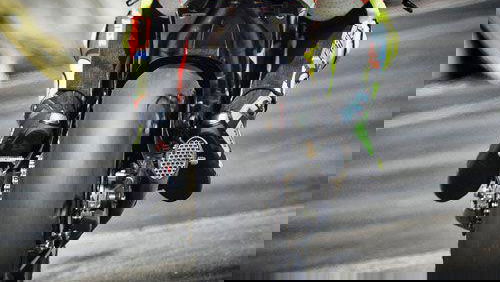 Rossi & Co. suffer tyre delamination