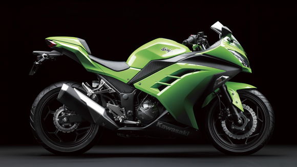 2013 Kawasaki Ninja 250R revealed