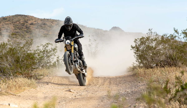 Triumph Scrambler 1200 Baja 1000