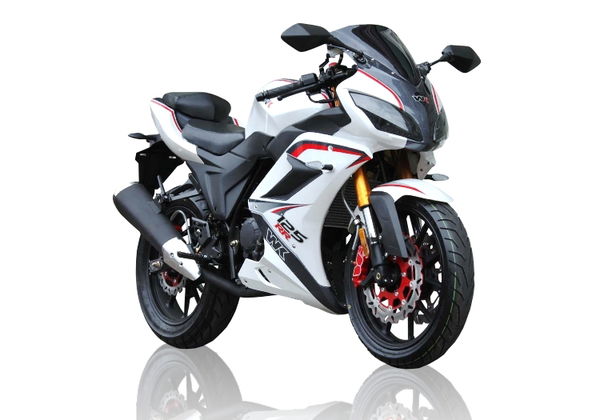 WK launch the £2399 125RR