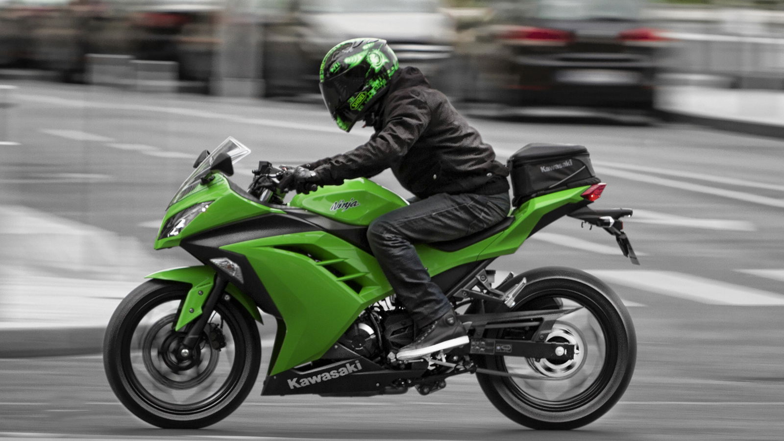 2013 Kawasaki Ninja 300 revealed