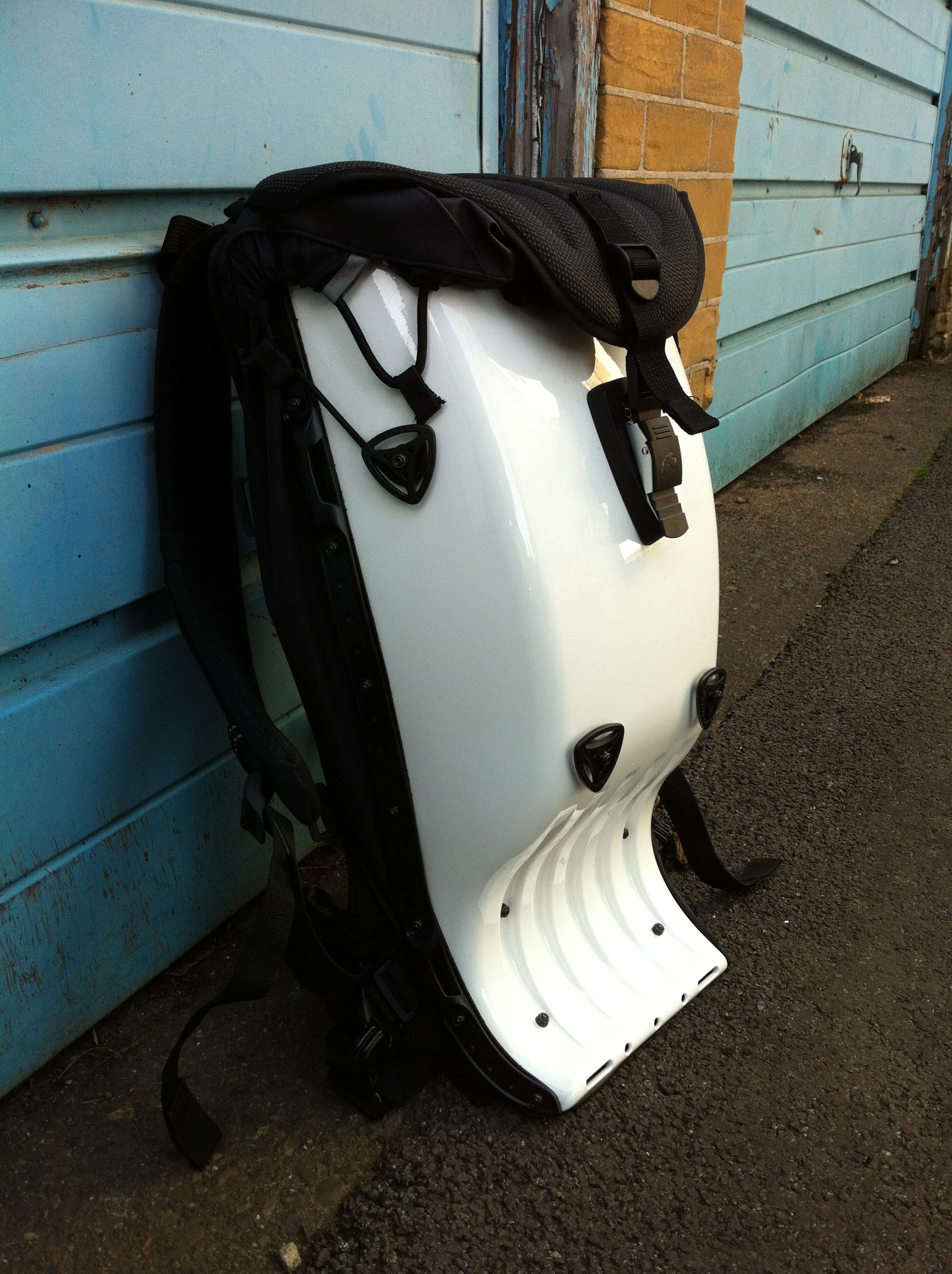Used: Akrapovic R1 Slip-on Carbon cans