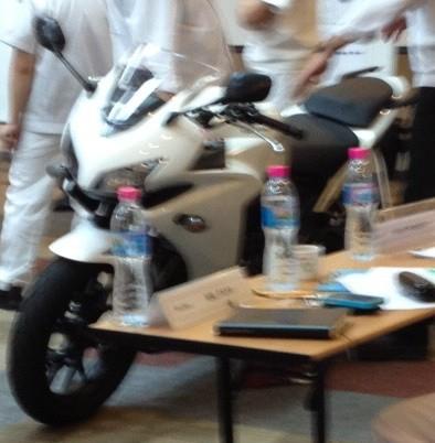 Honda CBR500 and CB500 leaked