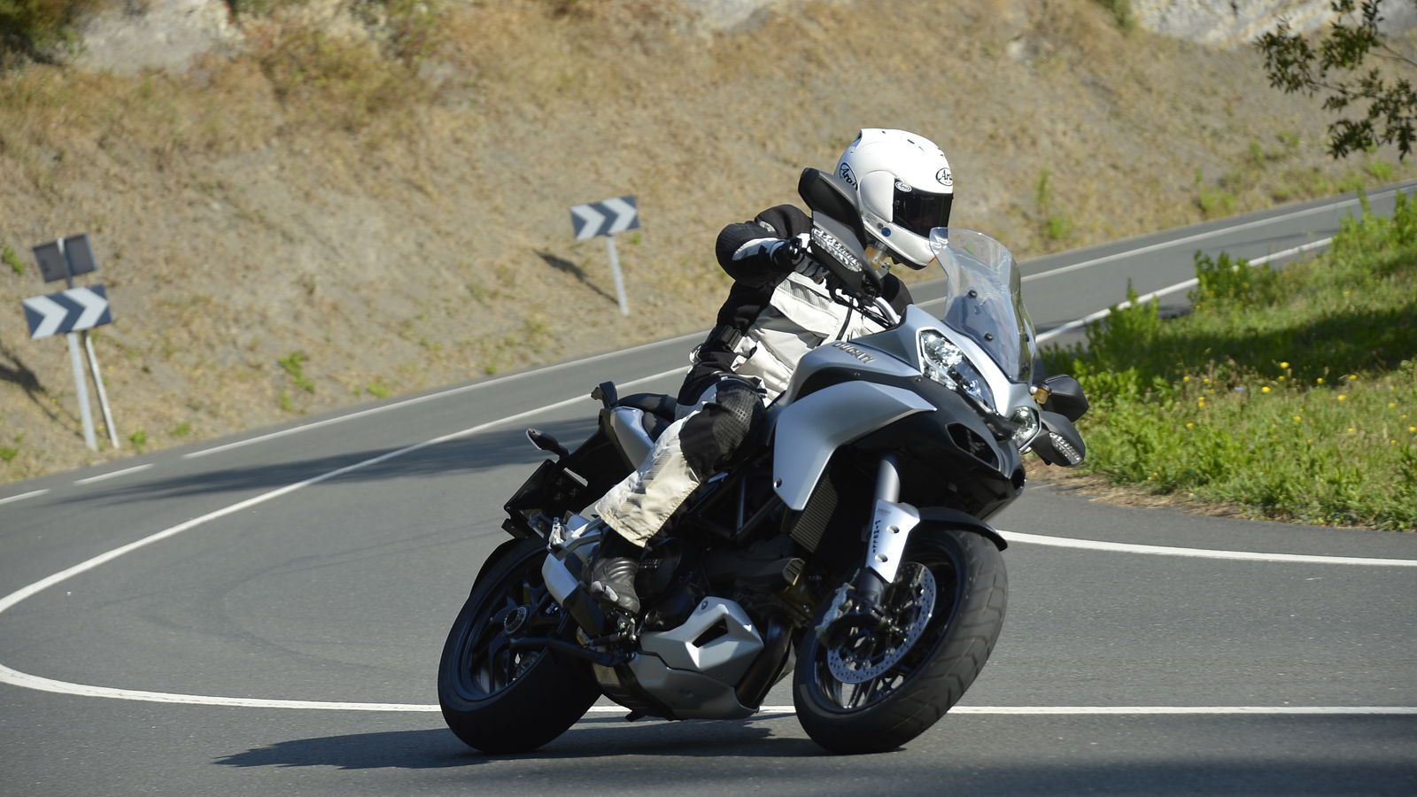 2013 Ducati Multistrada MTS1200 S Touring review