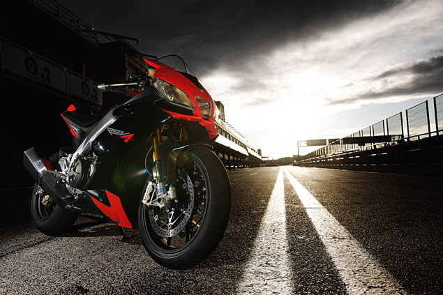 2009 BMW F800R first ride review