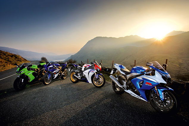 Kings of the stone age - Yamaha XJR1300 V Honda CB1300
