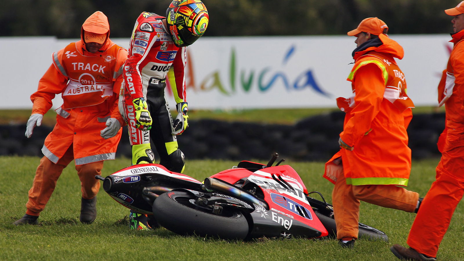 Rossi targets Phillip Island crown