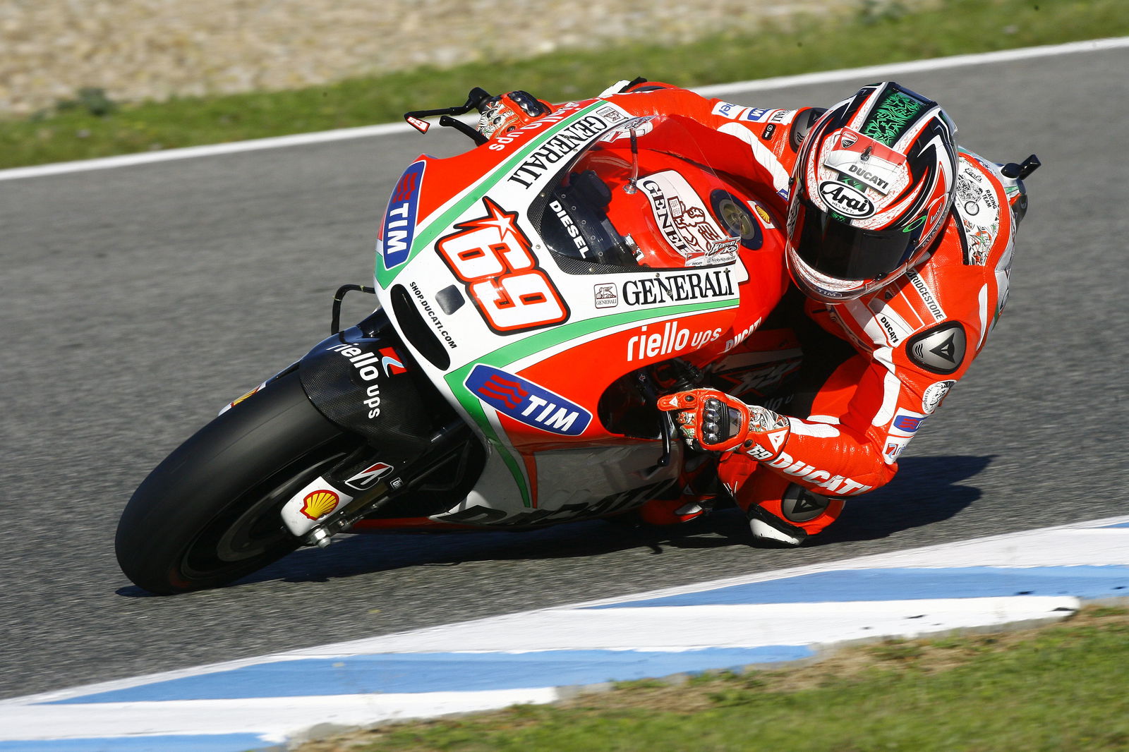WSB faster than MotoGP at Jerez