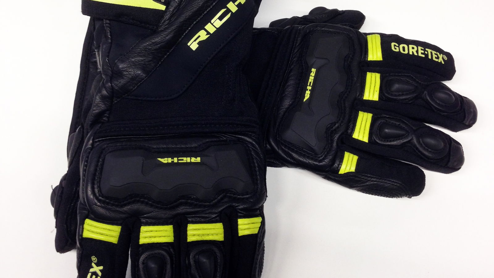 Used: Richa Cold Protect gloves
