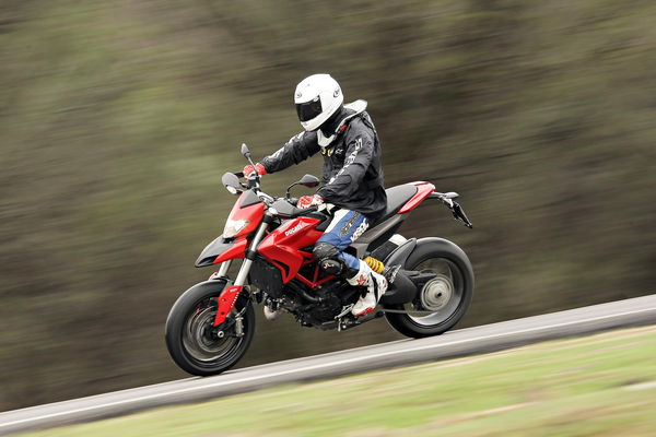 2013 Ducati Hypermotard onboard video