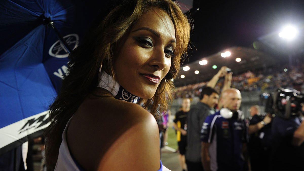 MotoGP grid girl pictures Qatar 2013