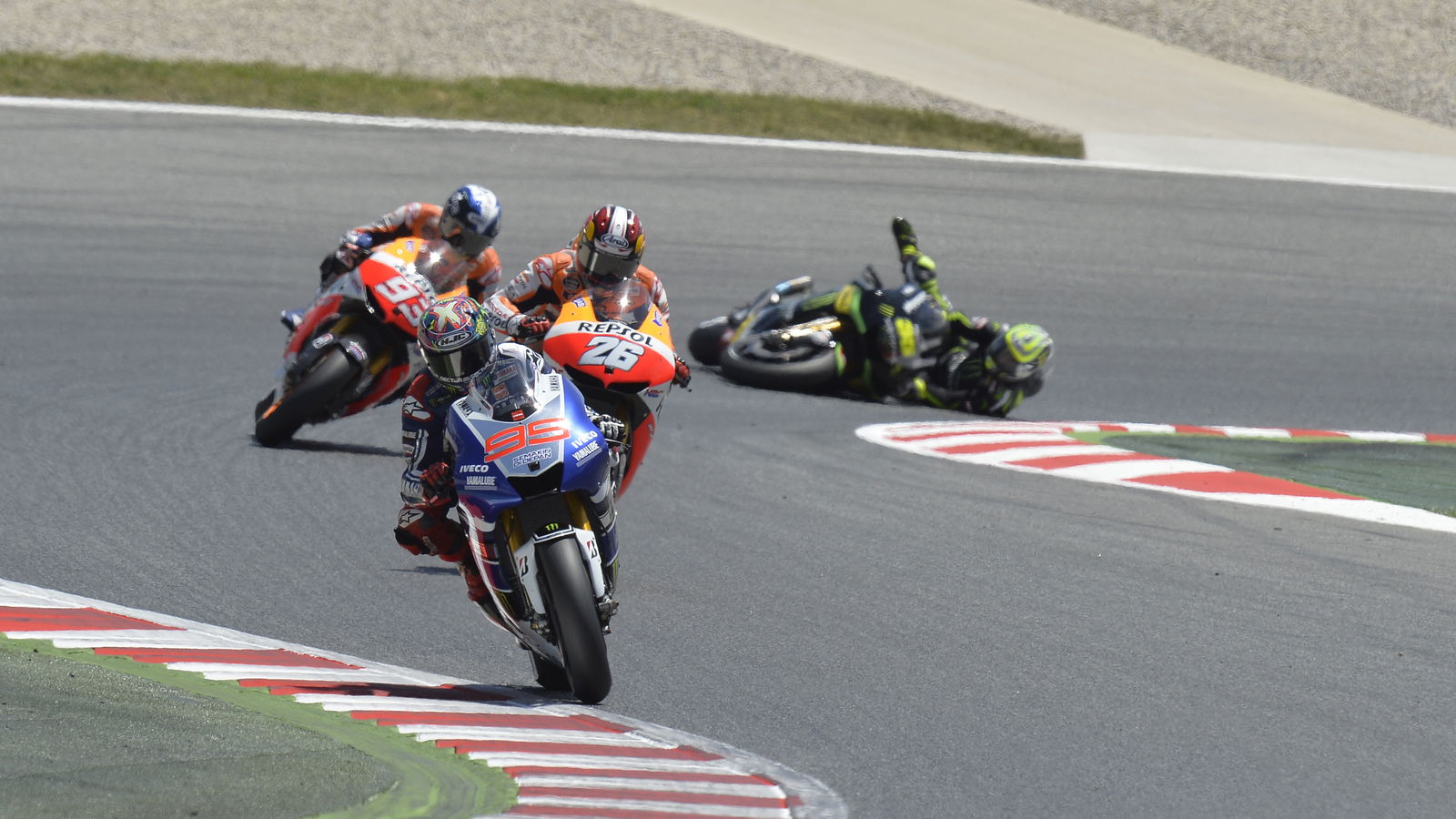 Rossi and Lorenzo: 'front tyres too soft'