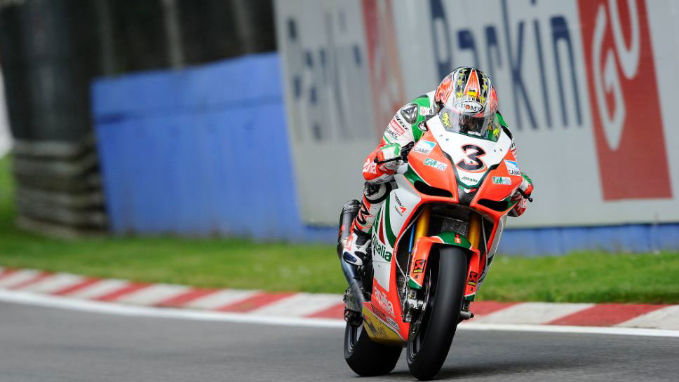 Biaggi clocks 203mph at Monza
