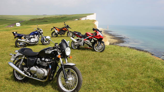 Summer Fun - Suzuki GSX-R1000K2, KTM 690SM, Yamaha XJR1300 and Triumph Thruxton