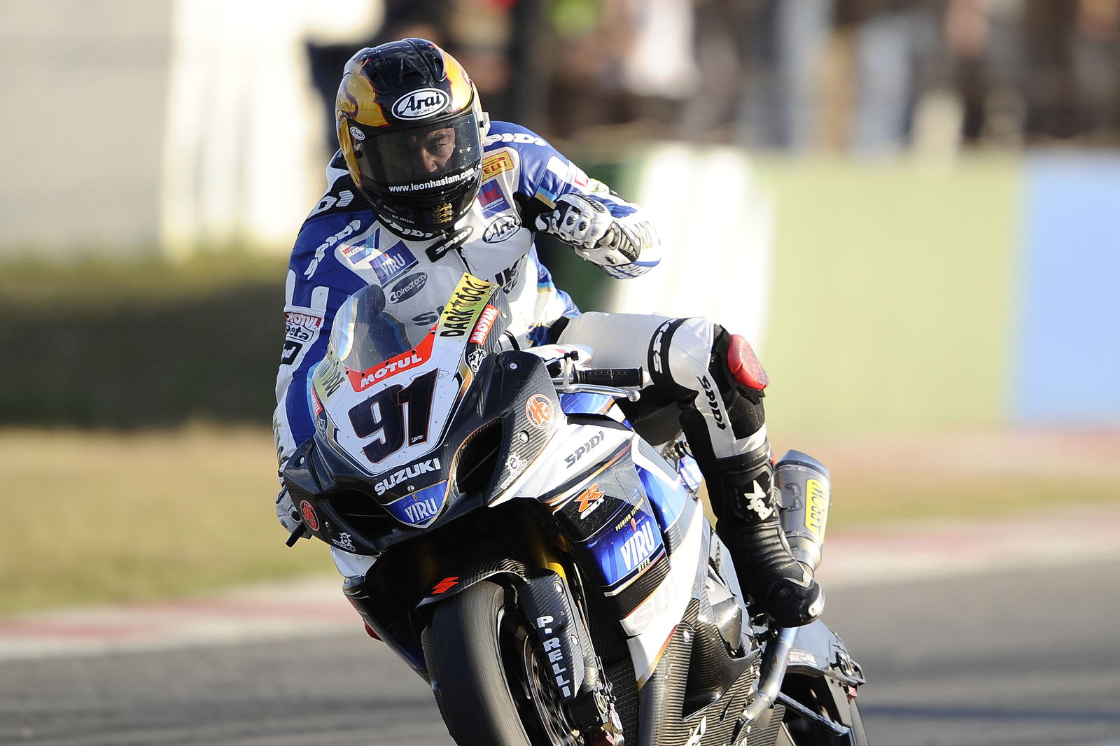WSB Kyalami Race One highlights