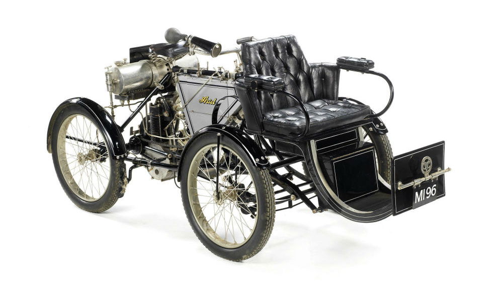 1901 Ariel to be auctioned in the same building it was first sold