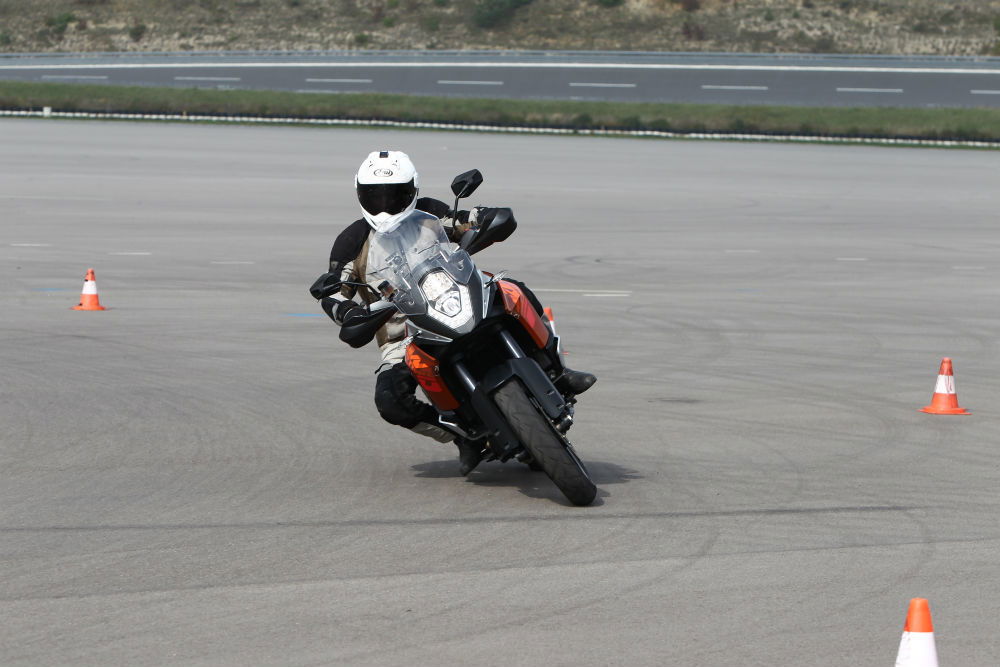 First Ride: 2014 Kawasaki Z1000SX review