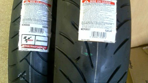 Speed Triple gets new boots