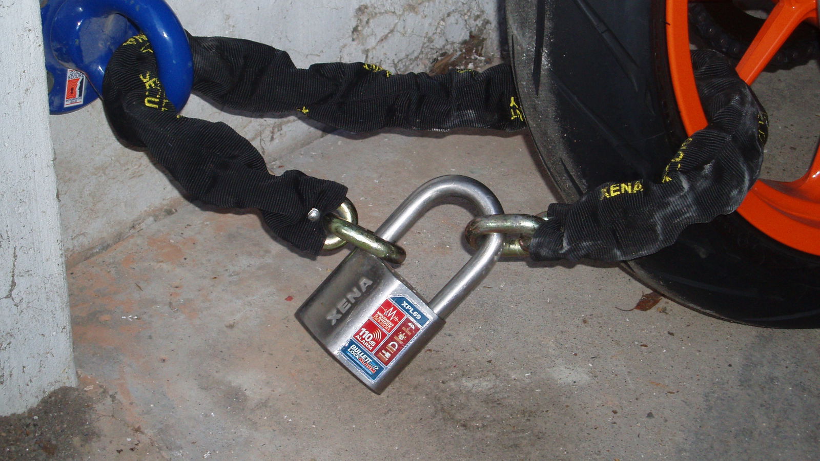 Used: Xena 69mm alarmed padlock and 14mm chain review