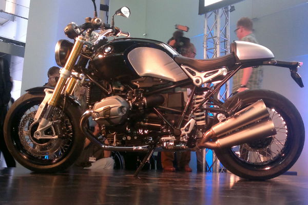 BMW NineT specs and pictures