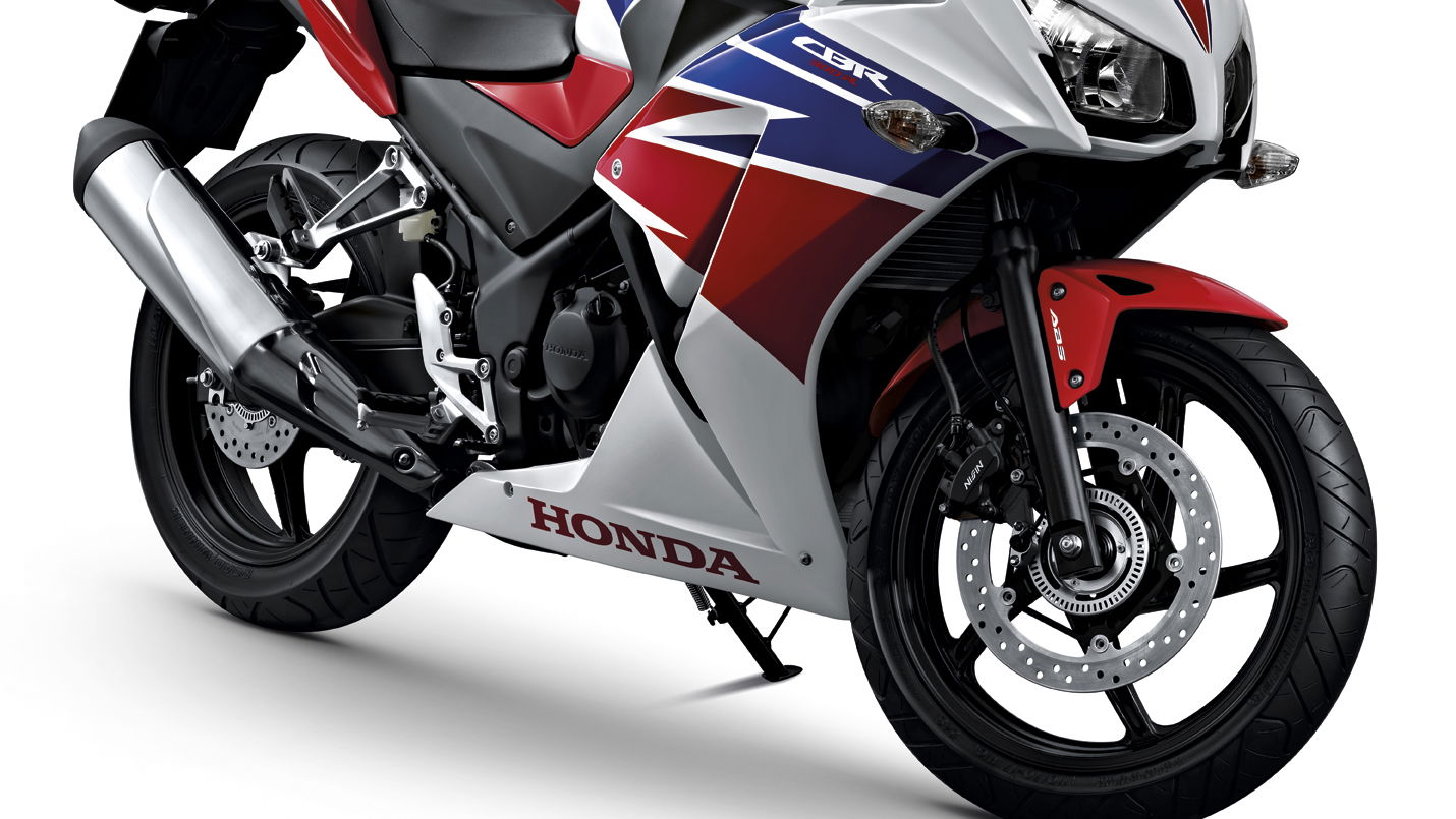 Honda CBR300R specs revealed