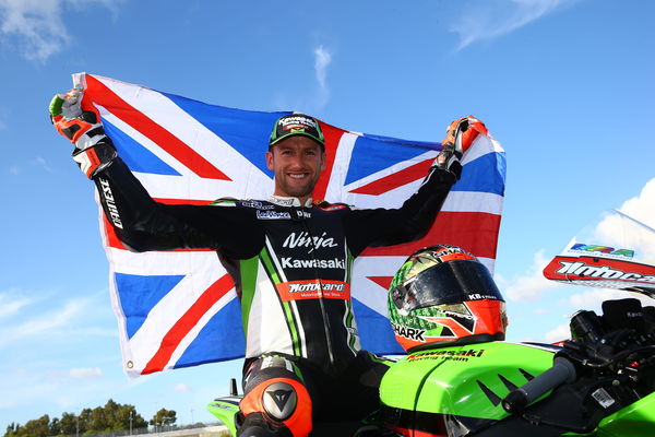 Eugene Laverty joins Fixi Crescent Suzuki