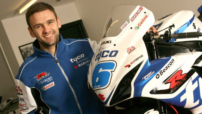 William Dunlop joins Guy Martin at Tyco Suzuki