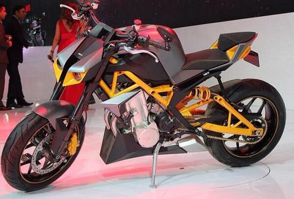 Bajaj Pulsar SS400 and CS400 launched