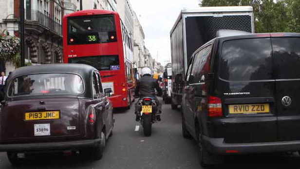 Motorcyclists have greater life satisfaction than other commuters