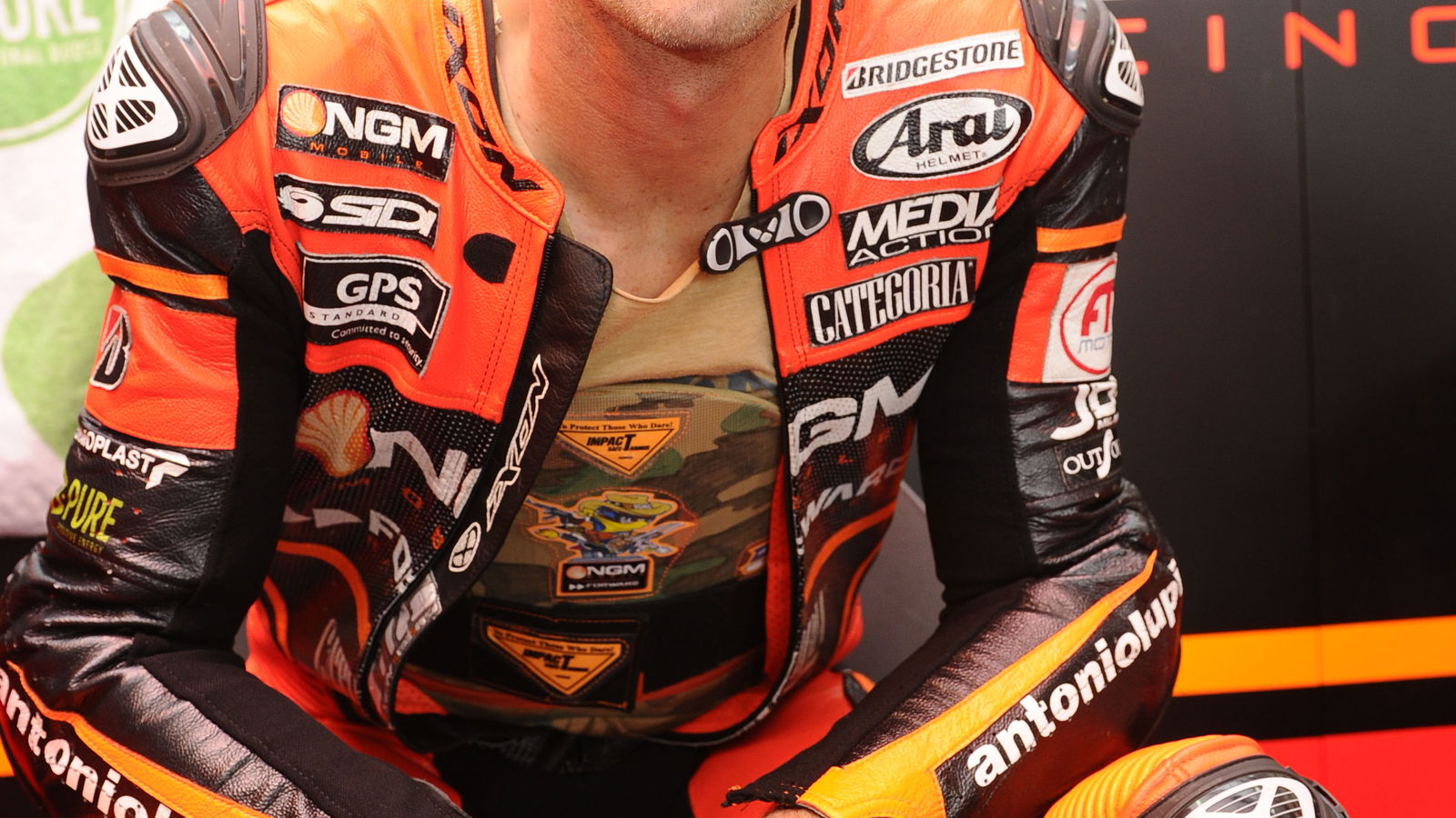 Colin Edwards announces retirement