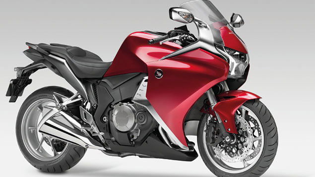 2010 Honda VFR1200F reviews and information