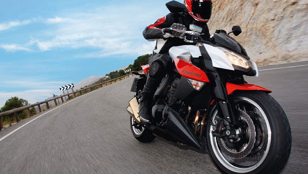 First ride: 2010 Kawasaki Z1000 review