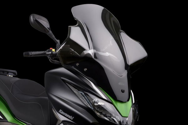 Just how far will one tank get you on Kawasaki's J300?