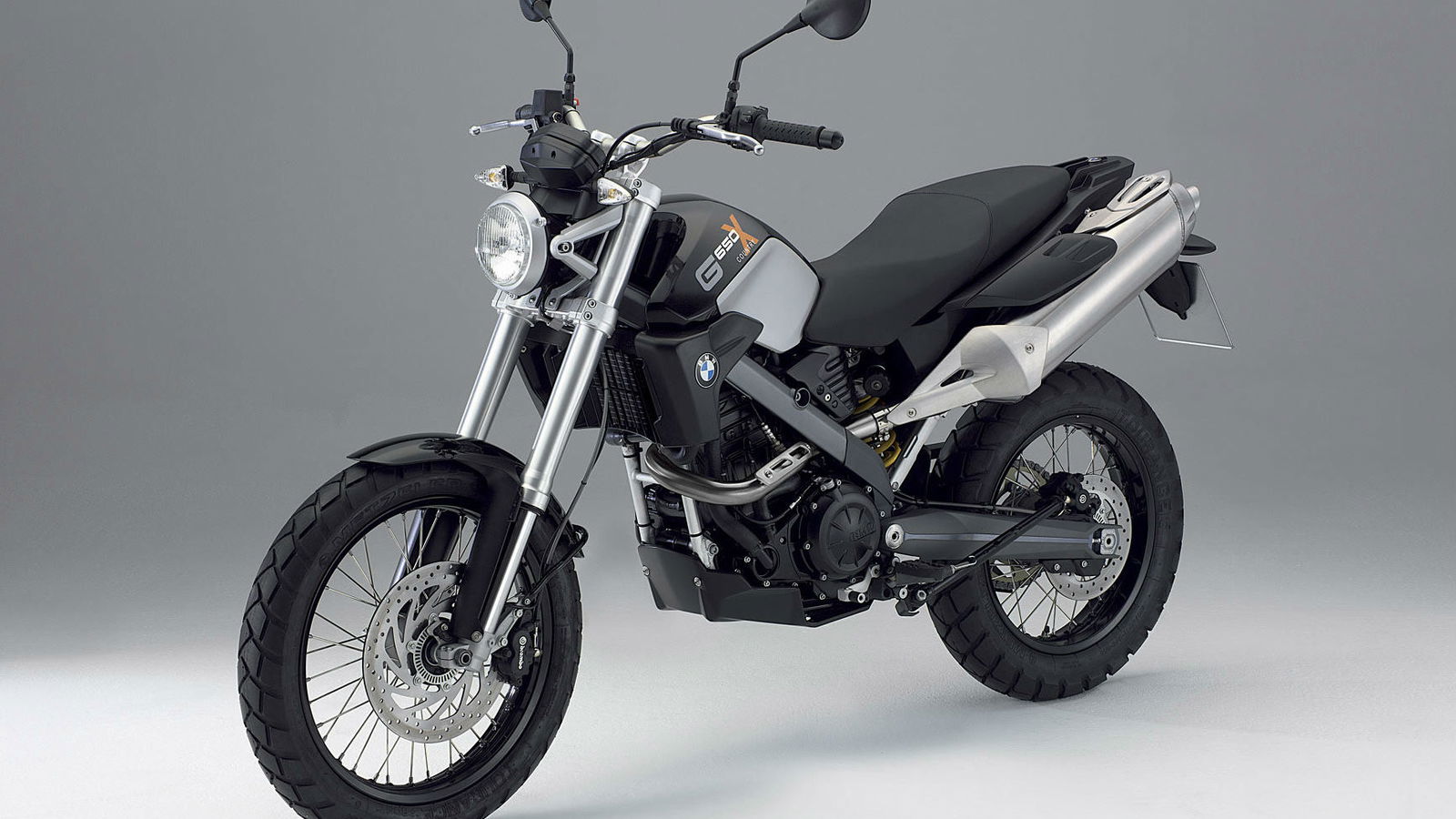 BMW 350 enduro-style model coming soon
