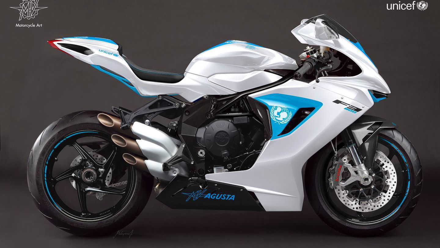 UNICEF auctioned F3 800